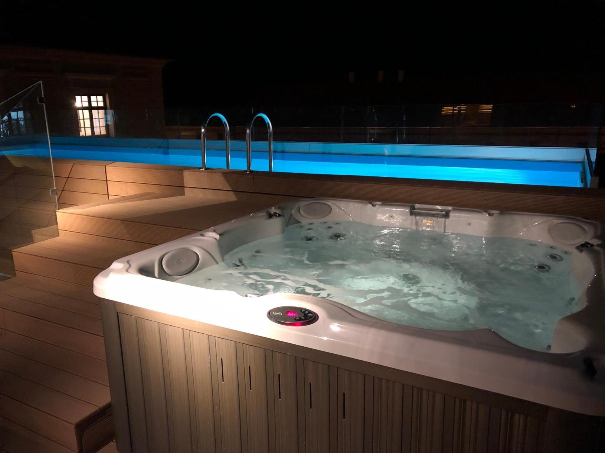 Boutique Hotel Tvrda オシエク エクステリア 写真