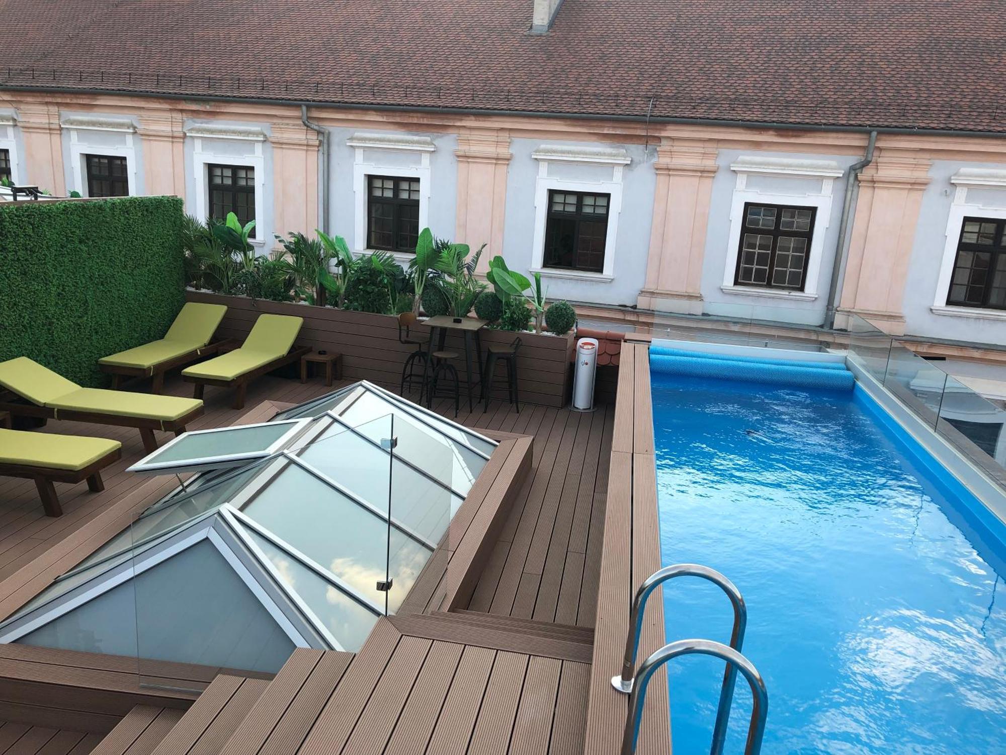 Boutique Hotel Tvrda オシエク エクステリア 写真